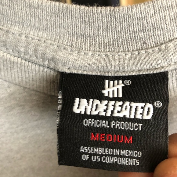 Undefeated t shirt - Picture 4 of 5